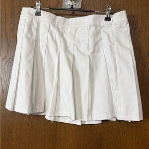 White Pleated Mini Skirt NWT